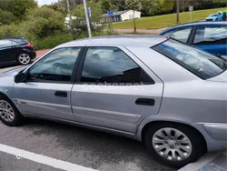 Gris / plata Usado 2001 Citroën Xantia Attraction Berlina | 1900 €