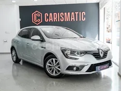 Gris / plata Usado 2017 Renault Mégane IV Berlina | 12.999 € (Precio justo)
