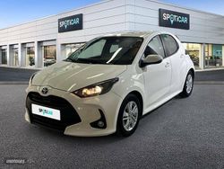 Blanco Usado 2022 Toyota Yaris Hybrid Business Edition Berlina | 17.995 € (Buen precio)