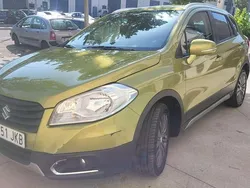 Verde Usado 2019 Suzuki SX4 S-Cross GLX SUV | 9850 €