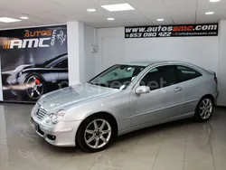 Gris / plata Usado 2006 Mercedes C220 Sport Edition Berlina | 5499 € (Buen precio)