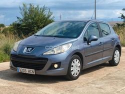 Gris / plata Usado 2011 Peugeot 207 Berlina | 6000 € (Caro)