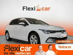 Blanco Usado 2023 VW Golf VIII Life Berlina | 15.990 € (Buen precio)