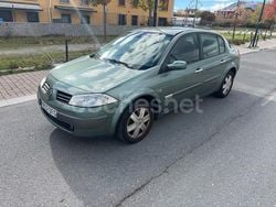 Verde Usado 2005 Renault Mégane II Dynamique Berlina | 1800 € (Buen precio)