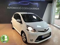 Blanco Usado 2012 Toyota Aygo City Utilitario | 7900 € (Precio justo)