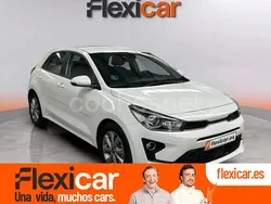 Blanco Usado 2022 Kia Rio Berlina | 15.970 € (Precio justo)