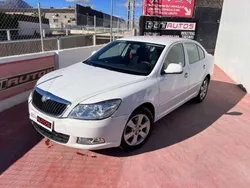 Blanco Usado 2009 Skoda Octavia Utilitario | 3990 € (Un poco caro)