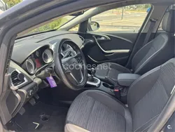 Gris / plata Usado 2016 Opel Astra Excellence Berlina | 6500 € (Precio justo)