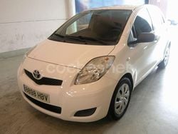Blanco Usado 2011 Toyota Yaris Live Berlina | 5490 € (Precio justo)