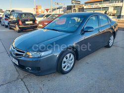 Gris / plata Usado 2006 Honda Accord Executive Berlina | 8300 € (Caro)