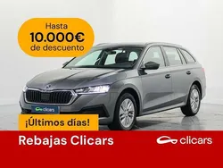 Gris Usado 2022 Skoda Octavia Ambition Familiar | 19.990 € (Precio justo)