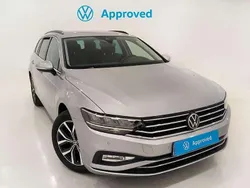 Plateado Usado 2023 VW Passat Executive Familiar | 31.750 € (Super precio)