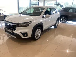 Blanco Nuevo 2025 Suzuki SX4 S-Cross SUV | 27.300 € (Precio justo)
