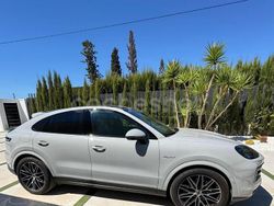 Gris / plata Usado 2024 Porsche Cayenne SUV | 112.900 € (Caro)