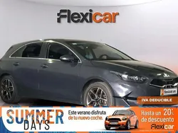 Gris / plata Usado 2022 Kia Ceed Berlina | 16.990 € (Precio justo)