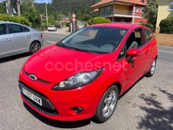 Rojo Usado 2010 Ford Fiesta Trend Utilitario | 3699 € (Caro)