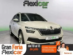 Blanco Usado 2022 Skoda Kamiq Sport SUV | 19.490 € (Precio justo)