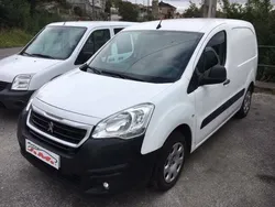 Blanco Usado 2016 Peugeot Partner Access Monovolumen | 9075 € (Precio justo)