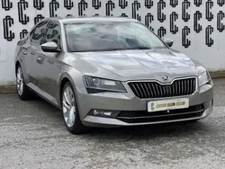 Gris Usado 2017 Skoda Superb Style Berlina | 13.990 € (Un poco caro)