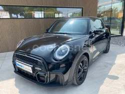 Negro Usado 2022 Mini ONE Utilitario | 21.990 € (Caro)