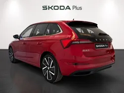 Rojo Usado 2024 Skoda Scala Sport Utilitario | 21.890 € (Precio justo)