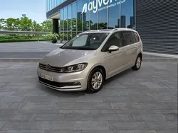 Gris Usado 2020 VW Touran Advance Monovolumen | 22.500 € (Precio justo)