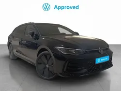 Negro Usado 2024 VW Passat R-line Familiar | 51.900 €