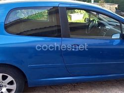 Azul Usado 2001 Peugeot 307 Berlina | 3200 € (Precio justo)
