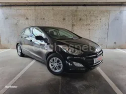Negro Usado 2015 Hyundai i30 Berlina | 9680 € (Un poco caro)