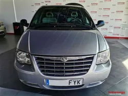 Beige Usado 2005 Chrysler Voyager Monovolumen | 4990 € (Un poco caro)