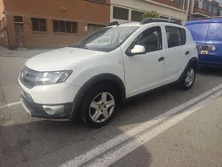 Blanco Usado 2015 Dacia Sandero Stepway Utilitario | 7590 € (Buen precio)