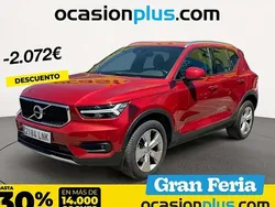 Rojo Usado 2021 Volvo XC40 Momentum SUV | 20.728 € (Un poco caro)