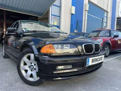 Negro Usado 2001 BMW 325 Berlina | 6490 € (Un poco caro)