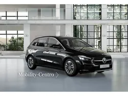 Negro Nuevo 2025 Mercedes B200 Monovolumen | 37.193 € (Buen precio)