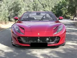 Rojo Usado 2022 Ferrari 812 Descapotable | 449.000 €