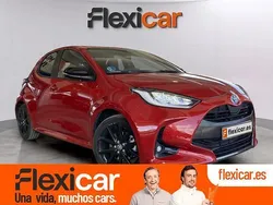 Rojo Usado 2024 Toyota Yaris Hybrid Business Edition Berlina | 24.290 € (Caro)