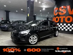 Negro Usado 2021 Renault Clio V Intens Berlina | 11.450 € (Buen precio)