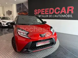 Granate Usado 2024 Toyota Aygo Utilitario | 17.900 € (Caro)