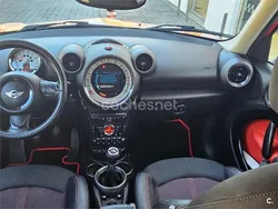 Rojo Usado 2011 Mini One D Countryman SUV | 7950 € (Precio justo)