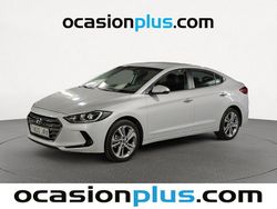 Gris plata Usado 2016 Hyundai Elantra Berlina | 12.490 € (Precio justo)