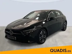 Negro Usado 2024 Mercedes A180 | 32.900 € (Un poco caro)
