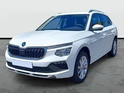 Blanco luna metalizado Nuevo 2025 Skoda Kamiq Selection SUV | 21.990 € (Precio justo)