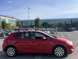 Rojo Usado 2010 Opel Astra Enjoy Berlina | 2500 € (Buen precio)