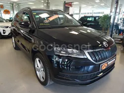 Negro Usado 2021 Skoda Karoq Ambition SUV | 19.999 € (Precio justo)