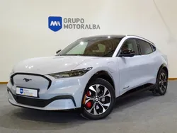 Blanco Usado 2023 Ford Mustang Mach-E SUV | 54.990 €