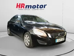 Negro Usado 2011 Volvo S60 Kinetic Berlina | 6490 € (Precio justo)