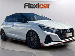 Blanco Usado 2024 Hyundai i20 Utilitario | 27.690 € (Un poco caro)