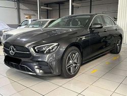 Gris Usado 2023 Mercedes E300 Familiar | 47.000 € (Buen precio)
