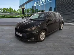 Negro Usado 2021 Toyota Yaris Hybrid Business Edition | 17.500 € (Buen precio)