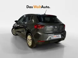 Gris Usado 2024 Seat Ibiza | 18.300 € (Precio justo)